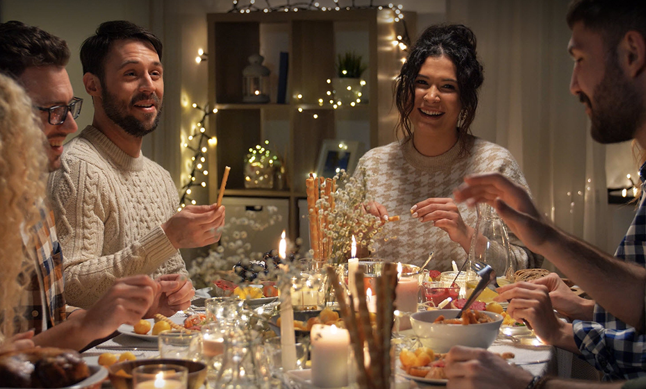2022-1122-holiday-hacks-guests