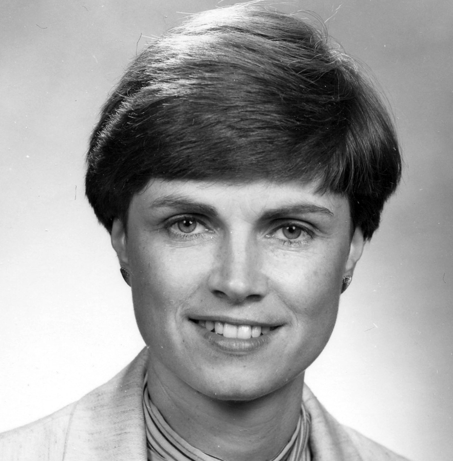 2022-0519-retro-463.cropped.NEW
