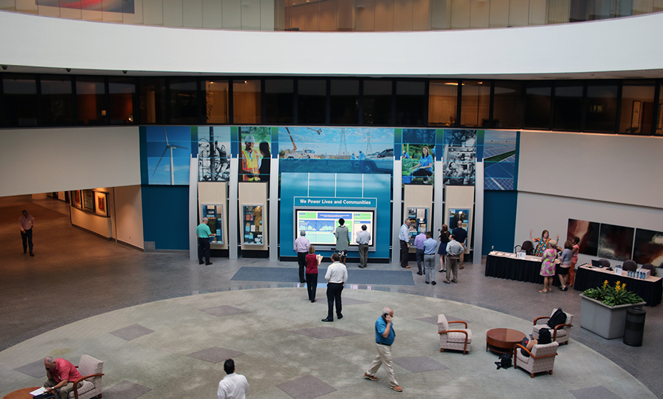 2023-1108-church-street-lobby