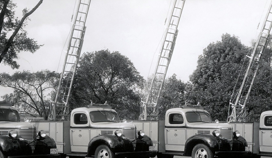 2023-1116-retro-750-hero