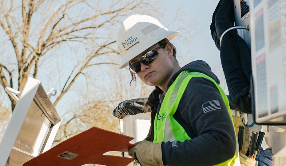 Being a lineworker suits Georgia Hummel perfectly. Here's why
