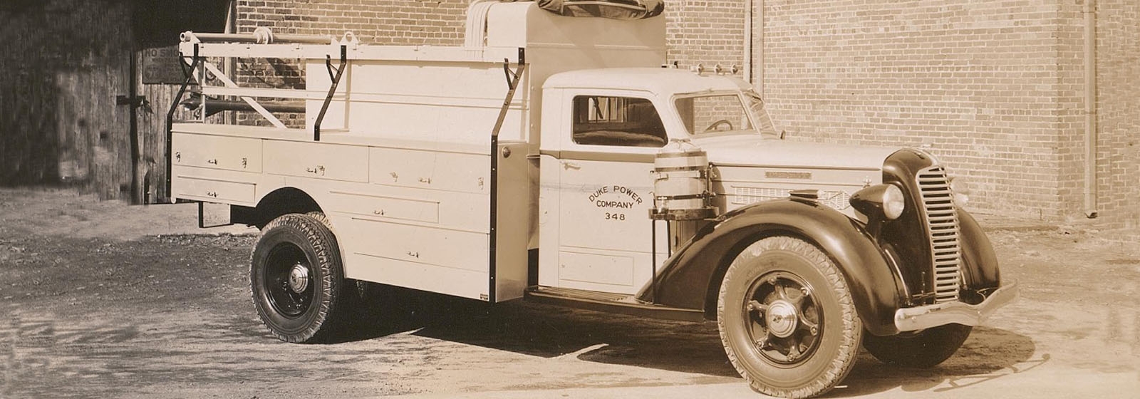 Retro photos: Trucks of the trade