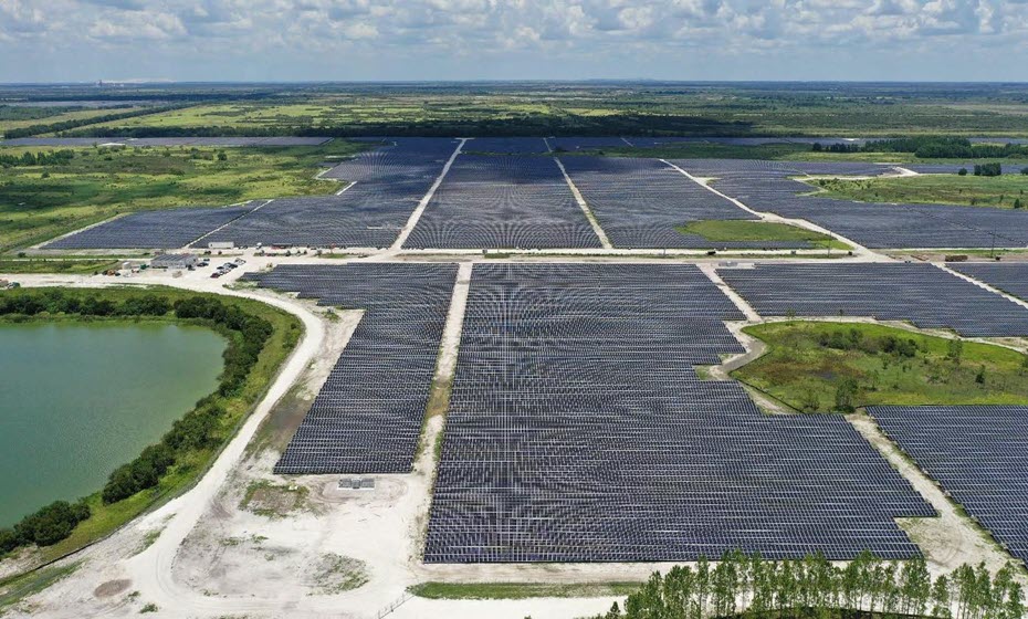 Aerial view of Duke Energy's Fort Green Solar Power Plant in Hardee County, Florida.