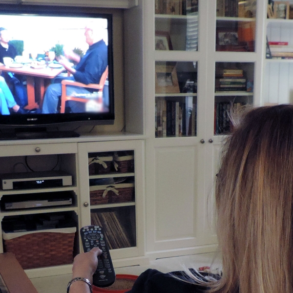 TV+watching+-+woman