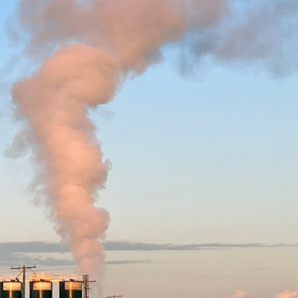 Industrial+emissions+close-up