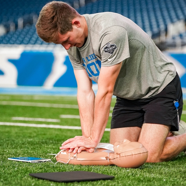 Participant+Practicing+CPR+American+Heart+Association+CPR+Training+Event