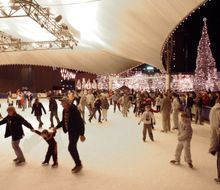 CROWN CENTER ICE TERRACE