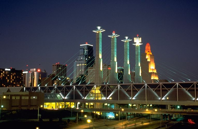 DOWNTOWN SKYLINE 2