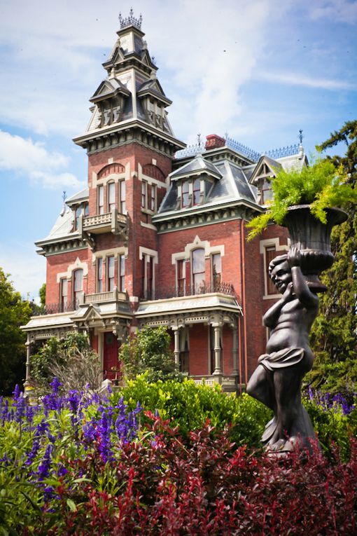 Vaile Mansion