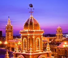 Plaza Lights