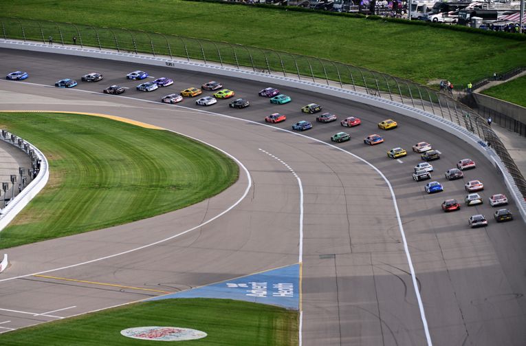 NASCAR Cup Series AdventHealth 400