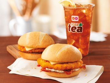 DUNKIN’ DONUTS EXPANDS ALL-DAY MENU WITH TWO NEW CHICKEN SANDWICHES DUNKIN’ DONUTS EXPANDS ALL-DAY MENU WITH TWO NEW CHICKEN SANDWICHES