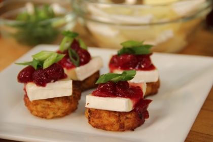 Dunksgiving Appetizer: Cranberry Brie Hash Brown Canapés