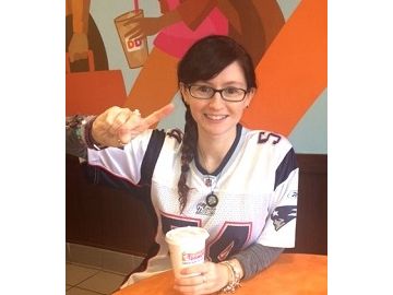 Dunkin’ Donuts sends Patriots Fan to Arizona! Dunkin’ Donuts sends Patriots Fan to Arizona!