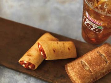 Dunkin’ Donuts Embraces Snack Time With New Stuffed Breadsticks, Warm Apple Pie and Bagel Twist Varieties Dunkin’ Donuts Embraces Snack Time With New Stuffed Breadsticks, Warm Apple Pie and Bagel Twist Varieties