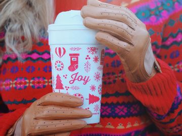 Dunkin’ Donuts is Brewing Joy for the Holidays with Local Hot Coffee Promotion and Return of “DDCoffeeJoy” Instagram Photo Sweepstakes
