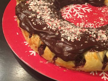Three Candy Cane-Inspired Recipes for Your Holiday Gatherings Three Candy Cane-Inspired Recipes for Your Holiday Gatherings