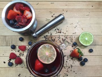 Berry Hibiscus Kiss Tea Toddy Berry Hibiscus Kiss Tea Toddy