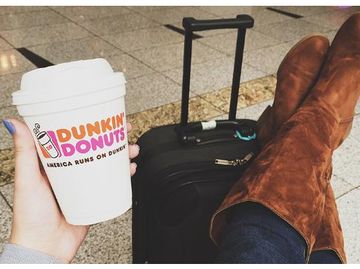 Dunkin' Keeps Fans Running During the Busy Holiday Travel Season at Airports Across the U.S. Dunkin' Keeps Fans Running During the Busy Holiday Travel Season at Airports Across the U.S.