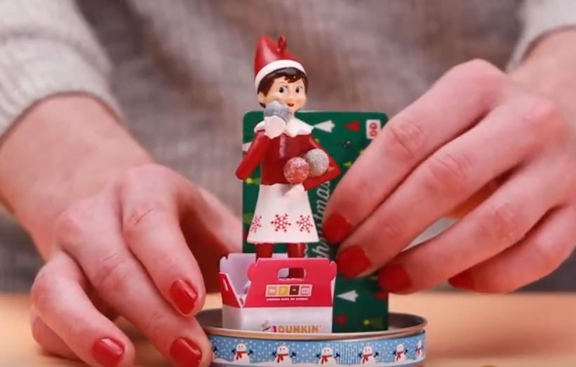 Four Creative Ways to Wrap Your Holiday Gift Cards