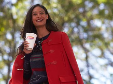 Dunkin’ Donuts And Rue La La Present Fall Style for the “On-the-Go Girl” Dunkin’ Donuts And Rue La La Present Fall Style for the “On-the-Go Girl”
