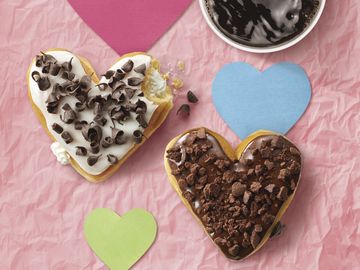 Dunkin’ Donuts Shows A Lot of Heart This Valentine’s Day 