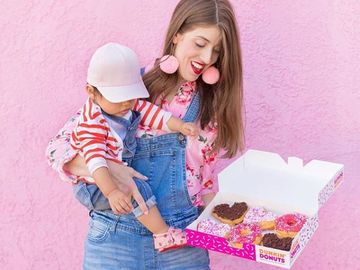 Last-Minute Valentine's Day Gift Ideas from Influencers Jeff and Kelly Mindell Last-Minute Valentine's Day Gift Ideas from Influencers Jeff and Kelly Mindell