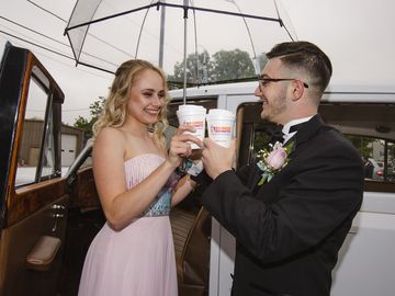 This Couple Went to Prom in True Dunkin’ Style This Couple Went to Prom in True Dunkin’ Style