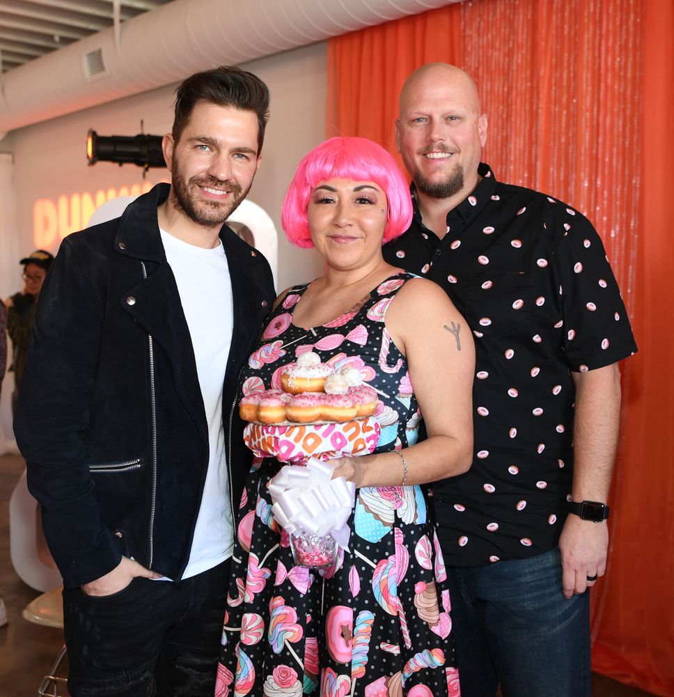 Dunkin’ and Andy Grammer Spread Love at Wedding Pop-Up in Vegas