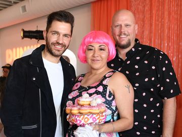 Dunkin’ and Andy Grammer Spread Love at Wedding Pop-Up in Vegas