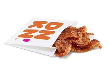 Snackin' Bacon Snackin' Bacon
