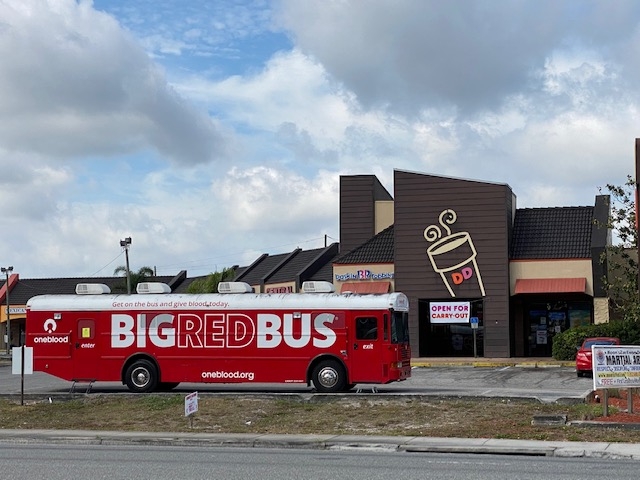 Keeping America Runnin’: Florida Franchisees Host Mobile Blood Drives in Dunkin’ Parking Lots 