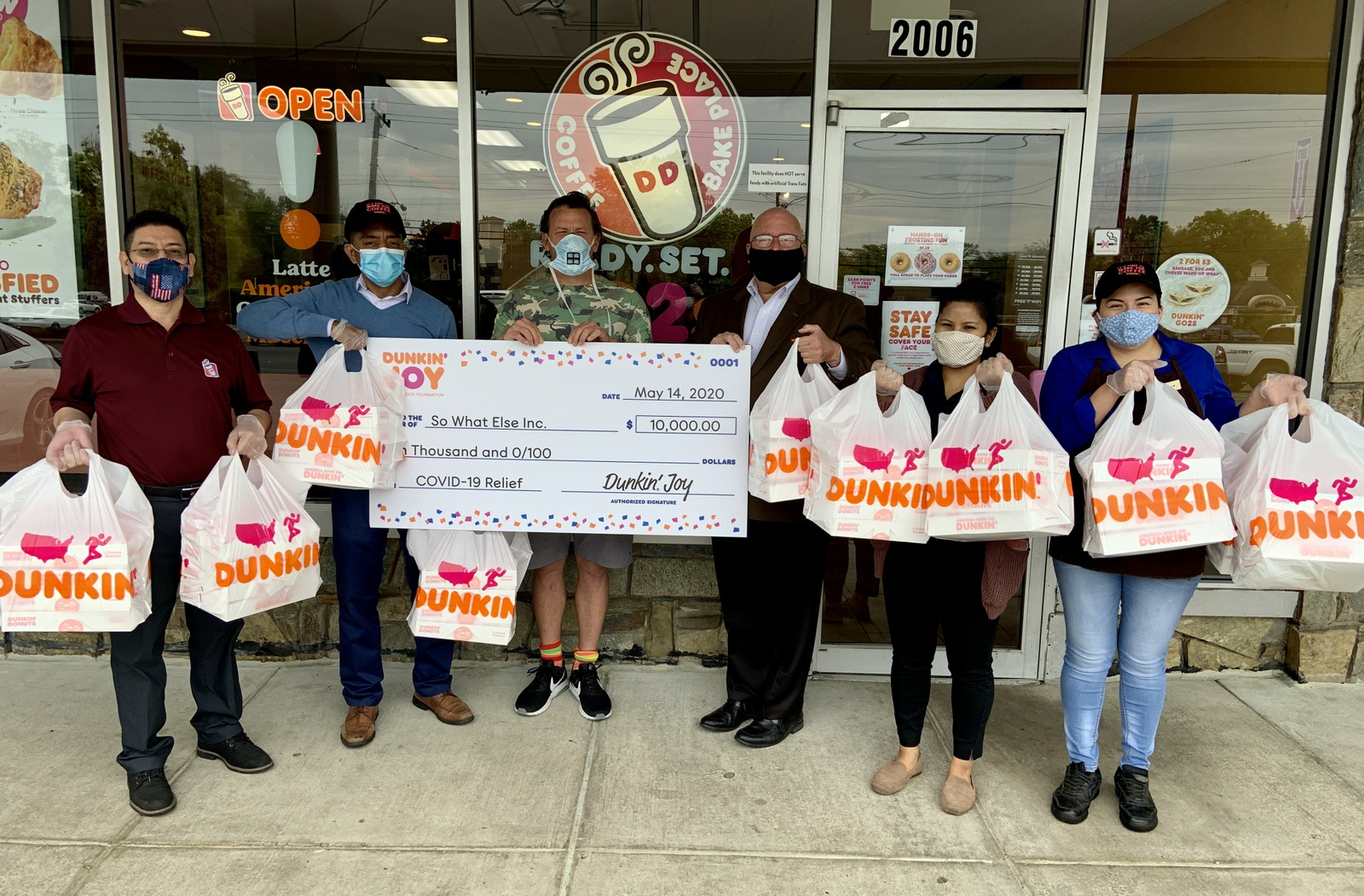 DIY Dunkin’ Donut Decorating Kits Bring Joy to Children’s Organizations in NJ and Maryland