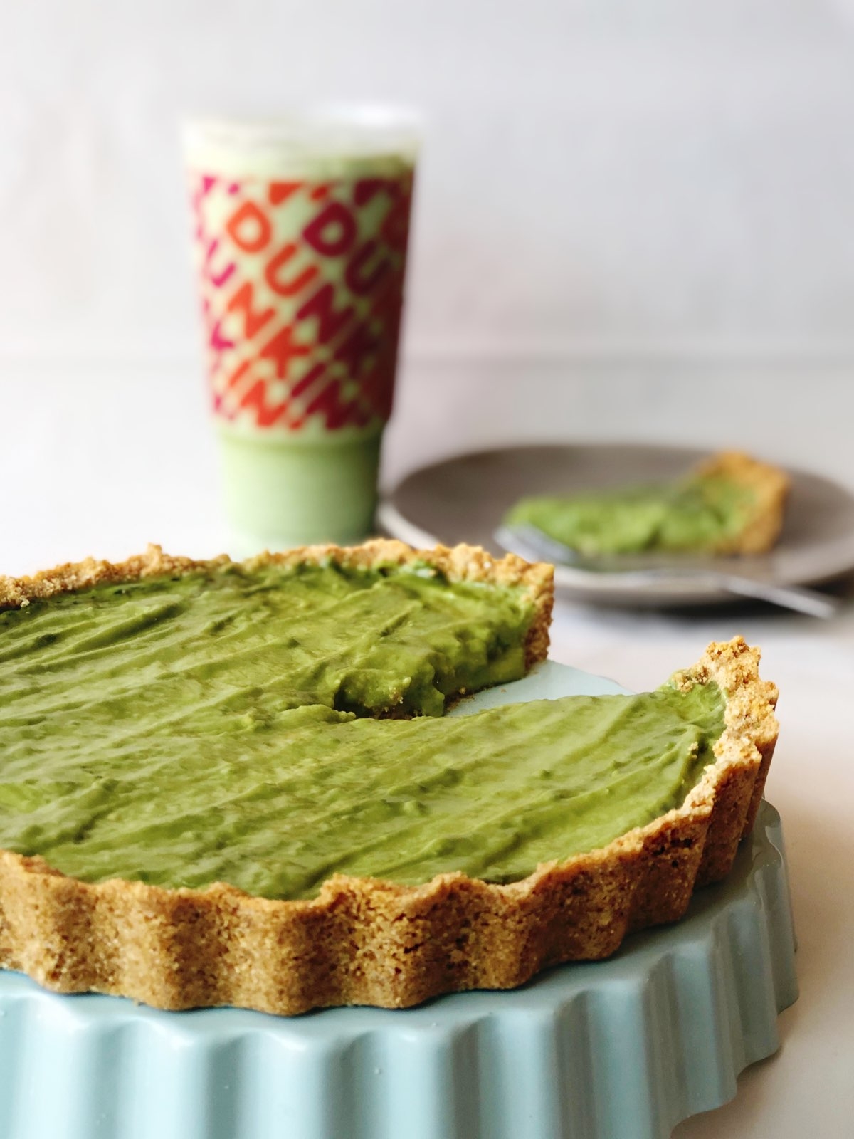 Enjoy a Slice of Summer with this Matcha Latte Summer Pie Recipe