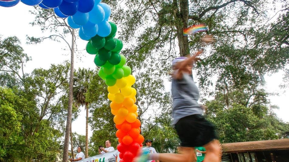 Florida Franchisee Supports onePULSE Foundation in Annual CommUNITY Rainbow Run