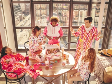 Dunkin' Merch Holiday 2021