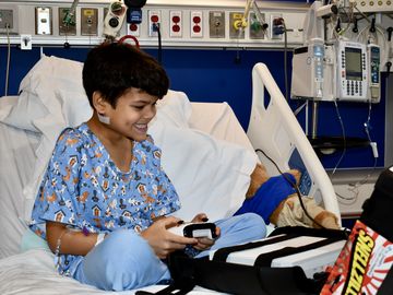 THUMBNAILSt._Joseph's_Children's_Hospital_Connecting_Joy_Gaming THUMBNAILSt._Joseph's_Children's_Hospital_Connecting_Joy_Gaming