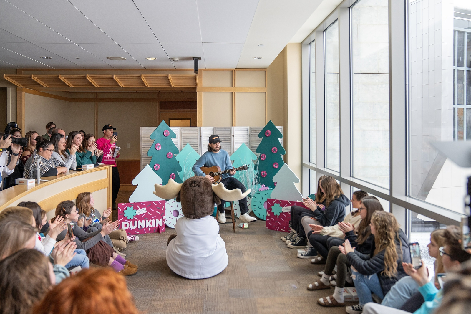 Dunkin’ Surprises Patients at the University of Vermont Children’s Hospital with Special Noah Kahan Appearance