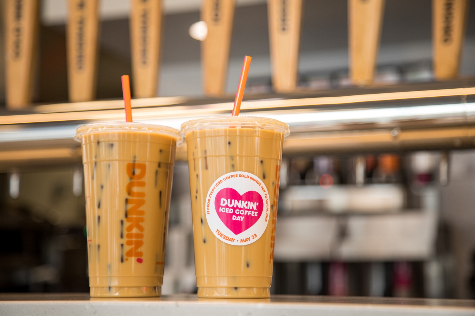 Dunkin' Iced Coffee Day_3