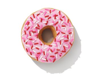 Strawberry Frosted_Valentines Day Sprinkles Strawberry Frosted_Valentines Day Sprinkles