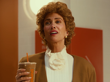 Kristen Wiig Brings Her Signature Comedy to Dunkin’® in New Dunkalatte™ Campaign
