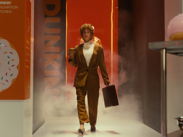 Kristen Wiig Dunkalatte Chief Beverage Officer