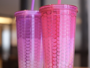 Dunkin’ Pink and Purple Heart Ombre Tumblers Dunkin’ Pink and Purple Heart Ombre Tumblers