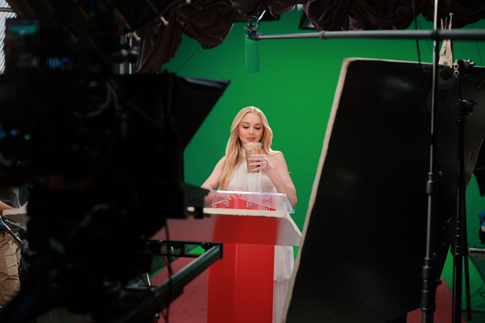 Lindsay Lohan x Dunkin'