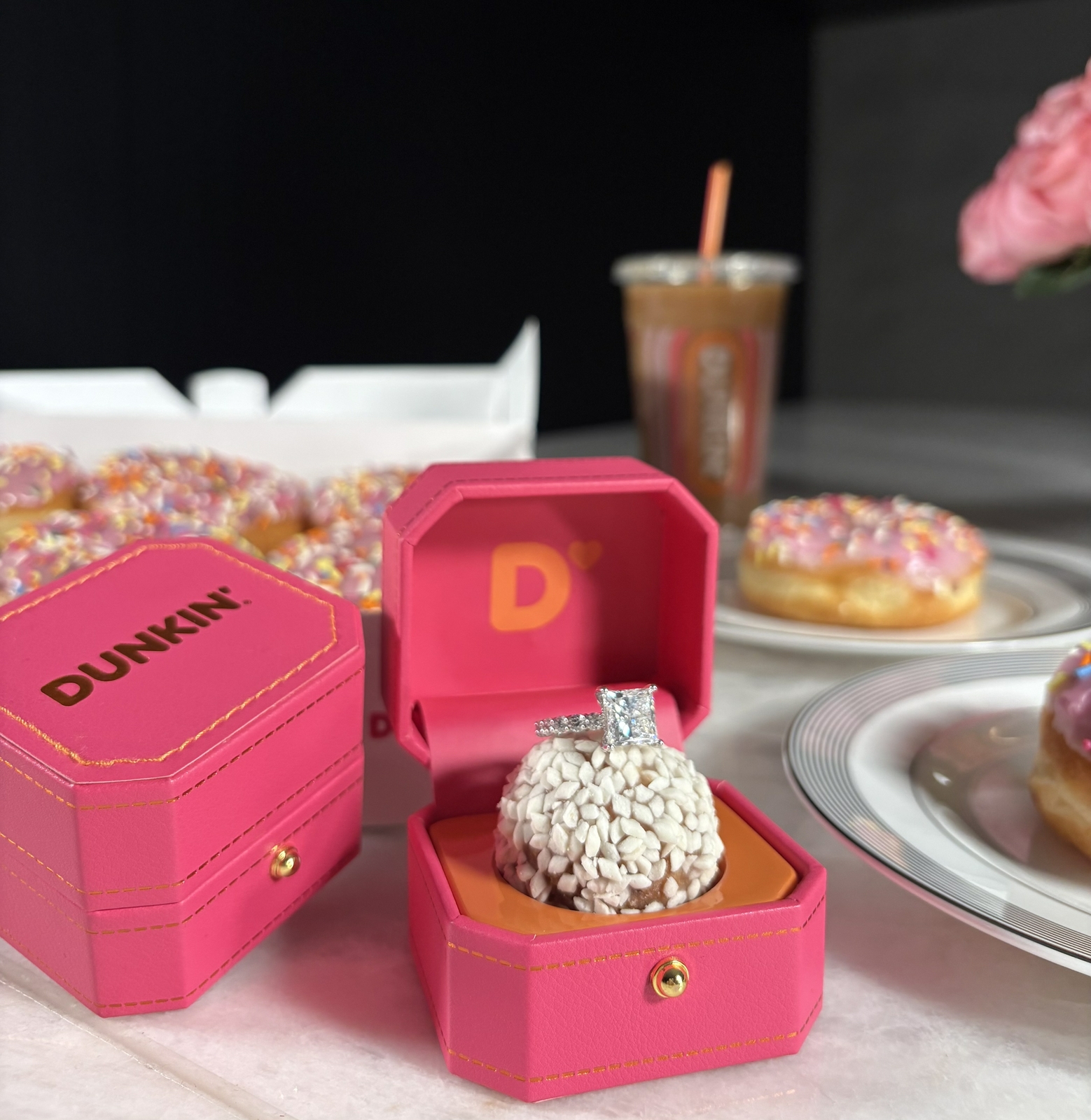 Dunkin’® Pops the Question with “I Dough” Ring Boxes, Wedding Cake MUNCHKINS®, and a Vera Wang Bridal Surprise for National Proposal Day