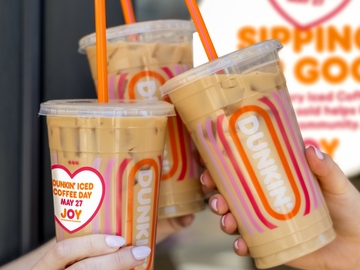 Dunkin' Iced Coffee Day Dunkin' Iced Coffee Day