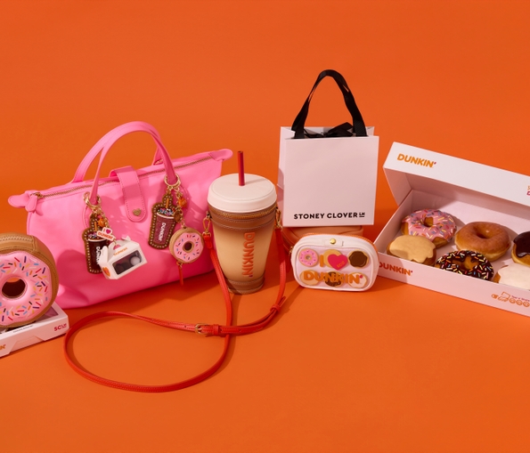 Set of 4 Dubkin Swag University of Tennessee Knoxville Dunkin Promotional items Dunkin Donuts | Accessories | Dunkin Fleece Hats Bundle  main image 4