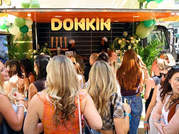 Alix Earle and Netflix Roll Out Dunkin' Earle-Y Riser Meal