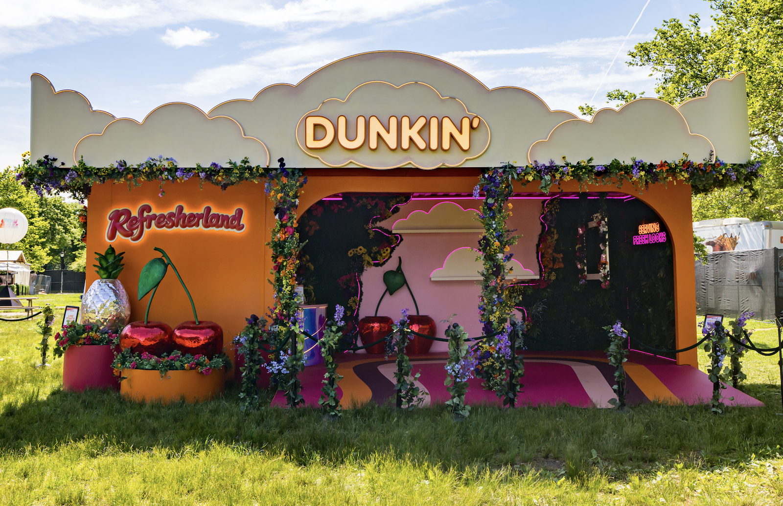  Dunkin’ Refresherland 