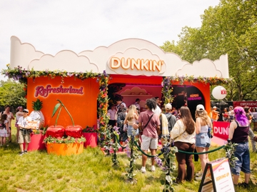 Dunkin’s Refresherland Brought the Flavor to Festival Season